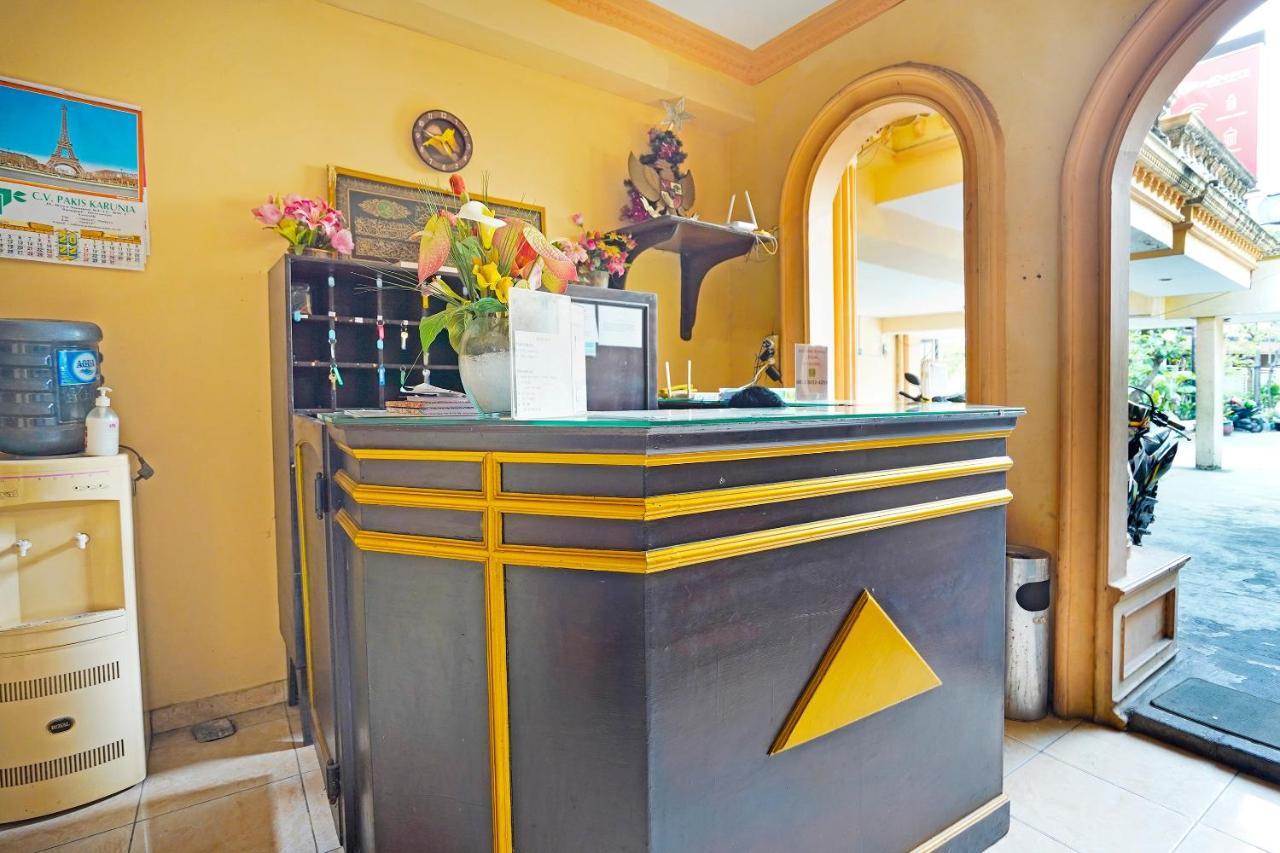 Oyo 91390 Kost Grand Royal Elite Hotel Surabaya Ngoại thất bức ảnh